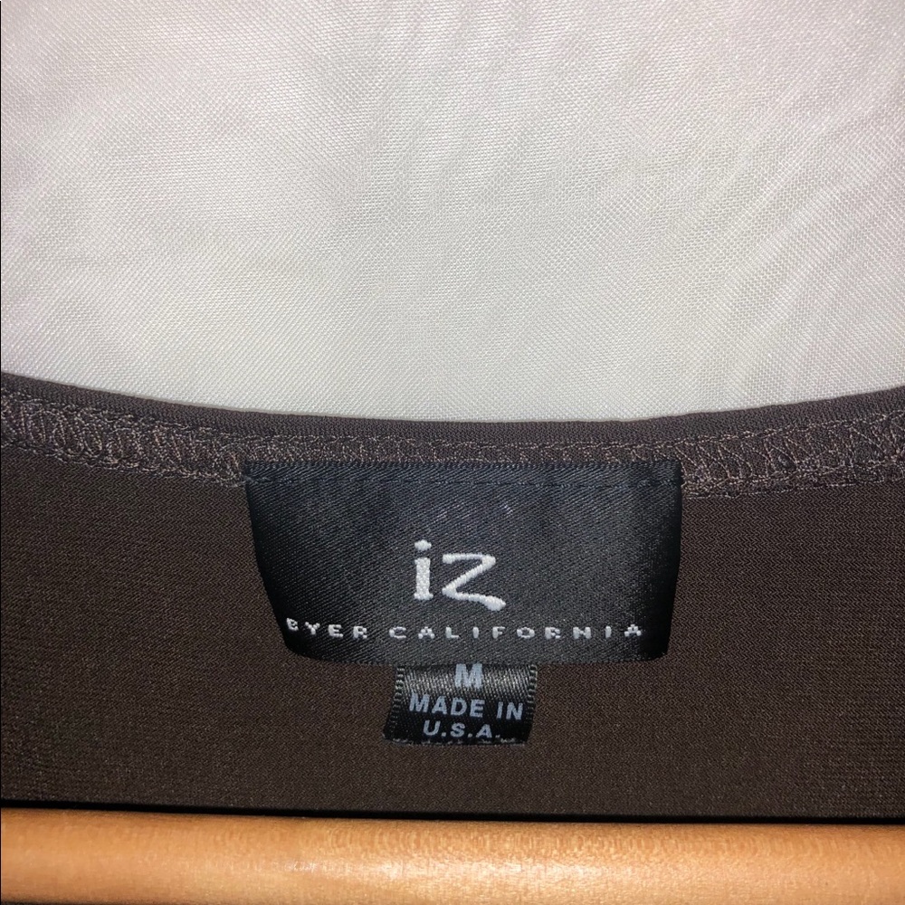 Woman’s dressy tank top - Picture 3 of 3